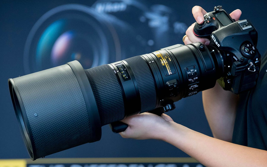 Nikon 180 400 f4 lens